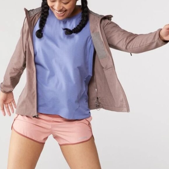 Like NEW Vuori Outdoor Trainer Shell Jacket Hazel Linen Texture Med - Picture 8 of 12